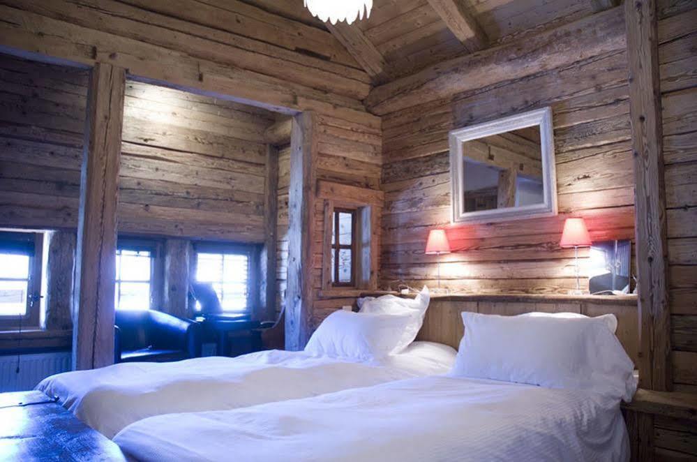 Le Vieux Chalet La Clusaz Esterno foto